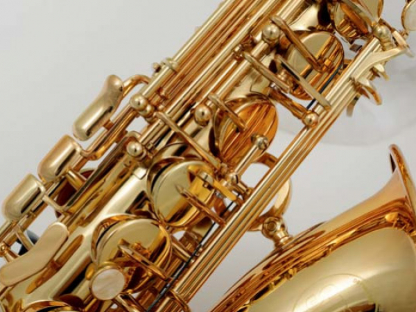 Commencer le saxophone avec un A300 : Le meilleur rapport qualité prix !